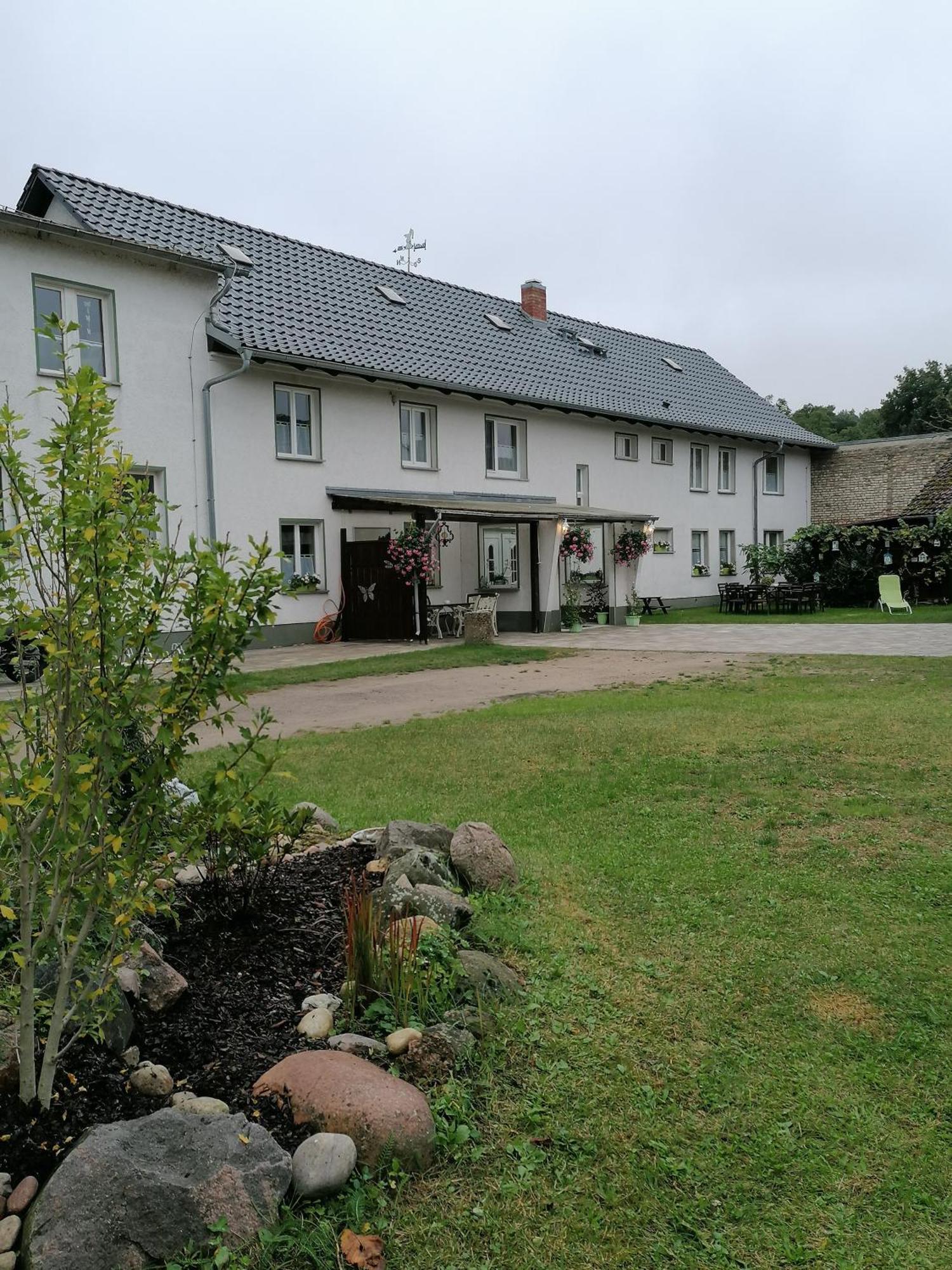 "Maerkische Traube" Idyllisches Gaestehaus Fuer Selbsversorger Zesch ภายนอก รูปภาพ